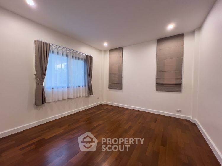 รูป บ้าน 3-ห้องนอน ใน ออเงิน (ID 2507802) - รูปที่ 13/15