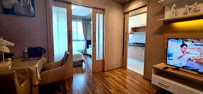 Condos for rent Muang Chiang Mai Chiang Mai : Treasure Condo in Chiangmai Business Park near Central Festival Chiangmai