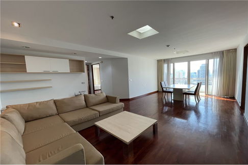 [920071001-11326] 2 Spacious Bedroom for rent near BTS Promphong