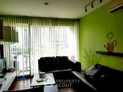 คอนโดให้เช่า : ใกล้ BTS ทองหล่อ 100 ม. | คอนโด 1 ห้องนอน Von Napa Sukhumvit 38 Condominium (ID 883883)