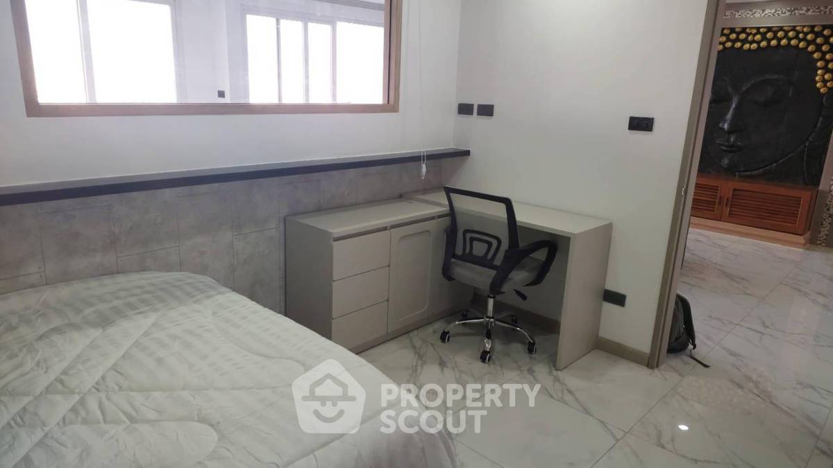 รูป คอนโด 2 ห้องนอน ขนาด 124 ตร.ม. ขาย Royal Hill Resort Condominium (ID 2519079) - รูปที่ 10/12