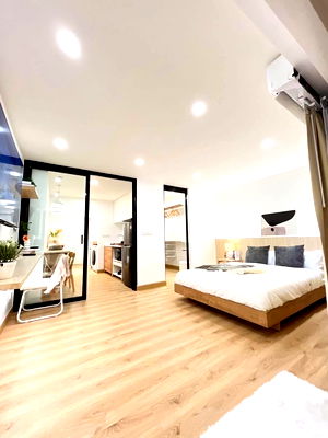 Condos for sale 700 Year Sports Arena Chiang Mai : ChomDoi 2 Condo for Sale! ,Can Airbnb ,Near Chiangmai University.Nimman