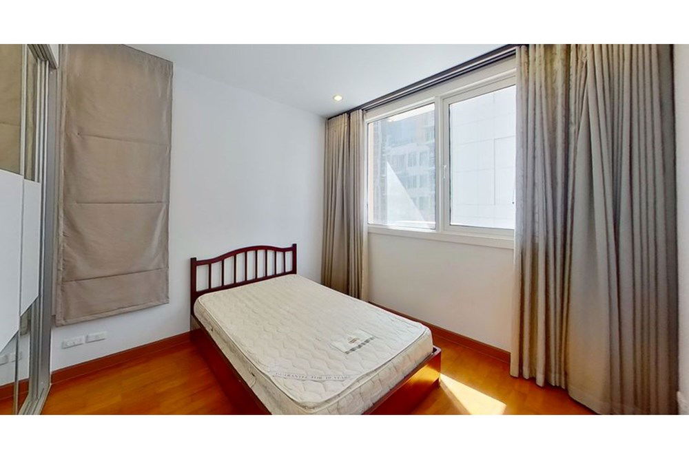 picture [920071001-13277] For Rent | 2-Bedroom Condo at Siri Residence, Sukhumvit 24 - 7/7
