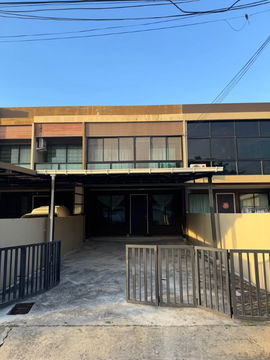 ให้เช่าทาวน์โฮม 2 ชั้น หมู่บ้านเออร์บาโน ซอยรามคำแหง 94 สะพานสูง