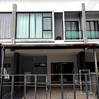 ขายทาวน์โฮม : ขายด่วน!!! บ้านทาวน์โฮม หมู่บ้าน เดอะริคโค้ ทาวน์ พหลโยธิน-สายไหม 35 ใกล้รถไฟฟ้าสถานีคูคต เจ้าของบ้านขายเอง