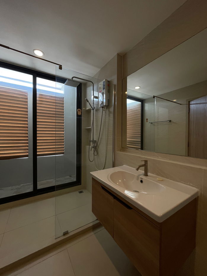 รูป ให้เช่า ทาวน์โฮม ชิเซน พัฒนาการ 32 วิวสระว่ายน้ำ 3 นอน 4 น้ำ เฟอร์ครบ - รูปที่ 14/16