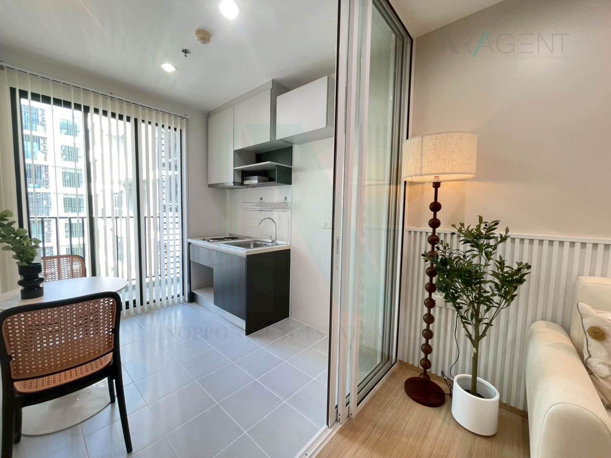 picture ðš For Sell Condo THE BASE CHAENGWATTANA Building 1, Floor 21,1 bed room, Room size 31 sqm - 3/8