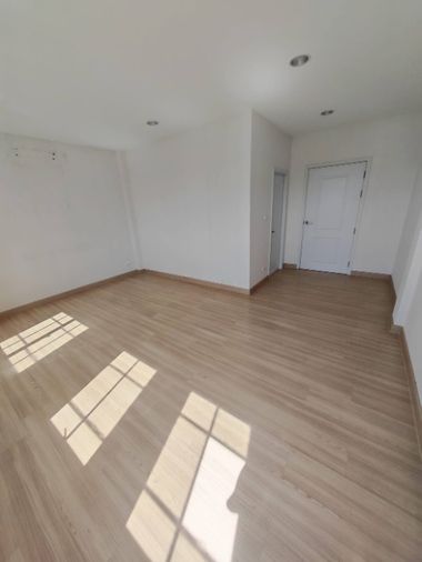 4-bed townhouse for rent, 266 sqm, 20 sq wah, The Master @BTS Udomsuk