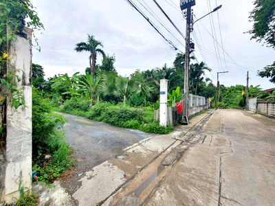 ที่ดิน ช่างชุ่ย : ขายที่ดินแปลงสวย ทำเลทอง จรัญสนิทวงศ์ 31 ใกล้ศิริราช