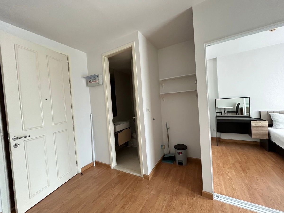 รูป 1 นอน 1 น้ำ ให้เช่าคอนโด พาร์คแลนด์ @ วงศ์สว่าง พร้อมเฟอร์นิเจอร์และเครื่องใช้ไฟฟ้า - รูปที่ 8/10