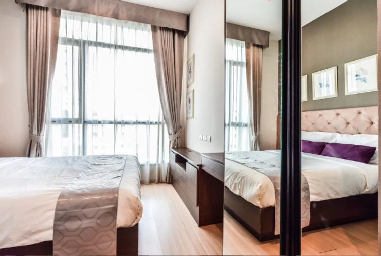 TYPE โถงระเบียงขนาดใหญ่ พร้อมพื้นที่สีเขียว 3B3B 180 ตร.ม. แต่งสวยเฟอร์ครบพร้อมเข้าอยู่ 