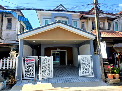 ทาวน์โฮม ถนนหทัยราษฎร์ : ทาวน์เฮ้าส์ รีโนเวทใหม่ ทำเลดี หมู่บ้าน เคซี.รามอินทรา 4  ซ.หทัยราษฎร์ 39 ถ.หทัยราษฎร์ คลองสามวา  แถมเฟอร์นิเจอร์ พร้อมอยู่