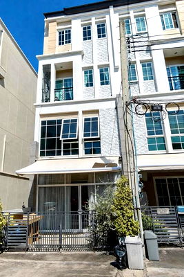 ทาวน์โฮมให้เช่า : [ให้เช่า] ทาวน์โฮม 4 ชั้น หลังมุม 4-ห้องนอน The Master @BTS Udomsuk 🚇ใกล้ BTS อุดมสุข