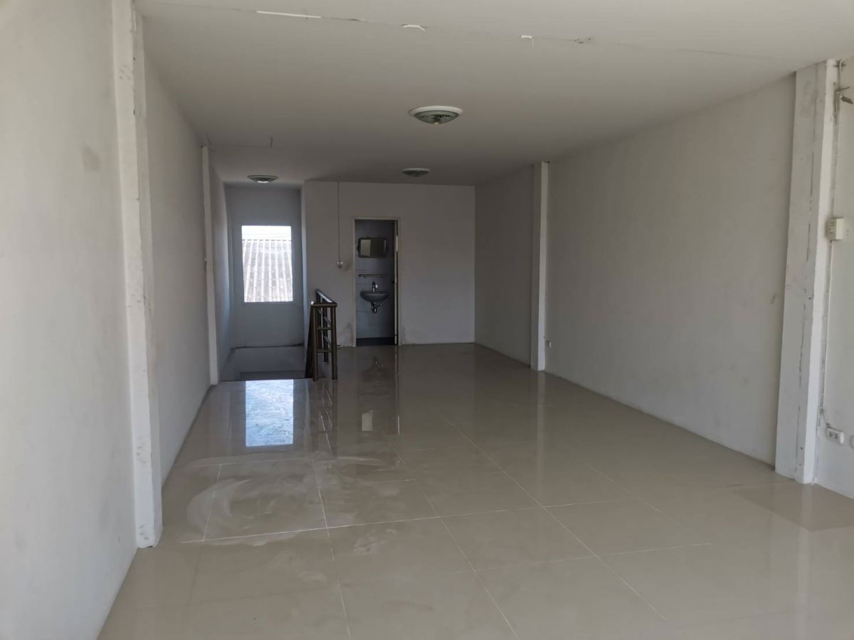 รูป ให้เช่าอาคารพาณิชย์ 3 ชั้น เดือนละ 10,000 บ. - รูปที่ 8/11