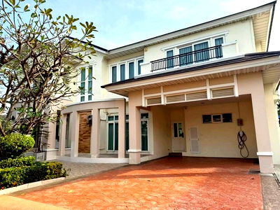Houses for rent Bangkok-Chon Buri Motorway : Detached House For Rent Perfect Masterpiece Sukhumvit 77 Samut Prakan