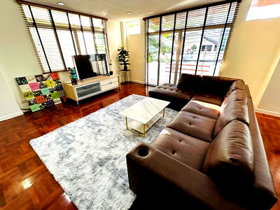 Houses for rent Watthana : 5-BEDROOM SINGLE HOUSE | SUKHUMVIT 31 – BTS PHROMPHONG 