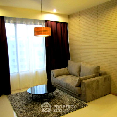 Condos for rent : 1-BR Condo at The Emporio Place near BTS Phrom Phong (ID 402215)
