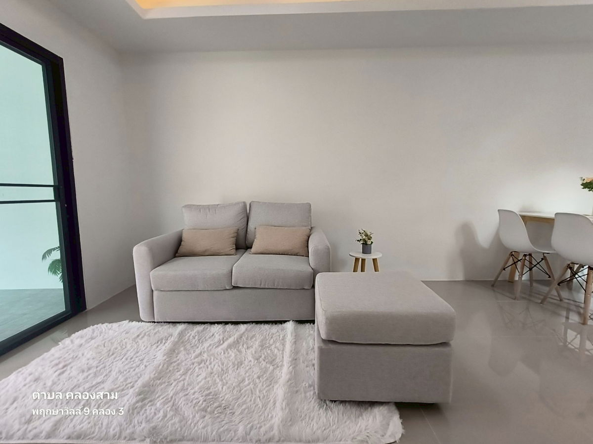 รูป ทาวน์เฮ้าส์ หน้ากว้าง รังสิต ธัญบุรี คลองสาม หมู่บ้านพฤกษาา 9 ซอย 16 หลังมุม  แถมเฟอร์ครบ นัดชมบ้าน 085-318-6868 คุณวา - รูปที่ 9/18