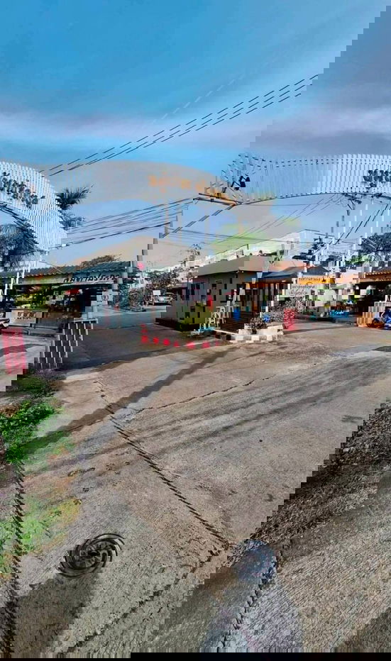 รูป ขายด่วน บ้านรีโนเวทหมู่บ้านณัฐกานต์ เพชรเกษม112 หลังใหญ่ 28 ตรว แบบ 4 ห้องนอน จอดรถ 4 คัน - รูปที่ 2/16