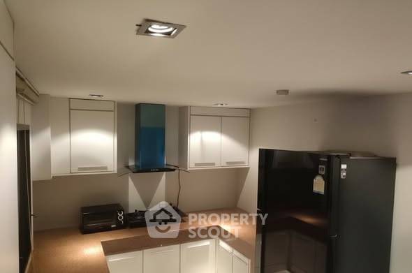 รูป คอนโด 3-ห้องนอน ที่ ลิเบอร์ตี้ พาร์ค คอนโดมิเนียม ใกล้ MRT สุขุมวิท (ID 2519622) - รูปที่ 3/6