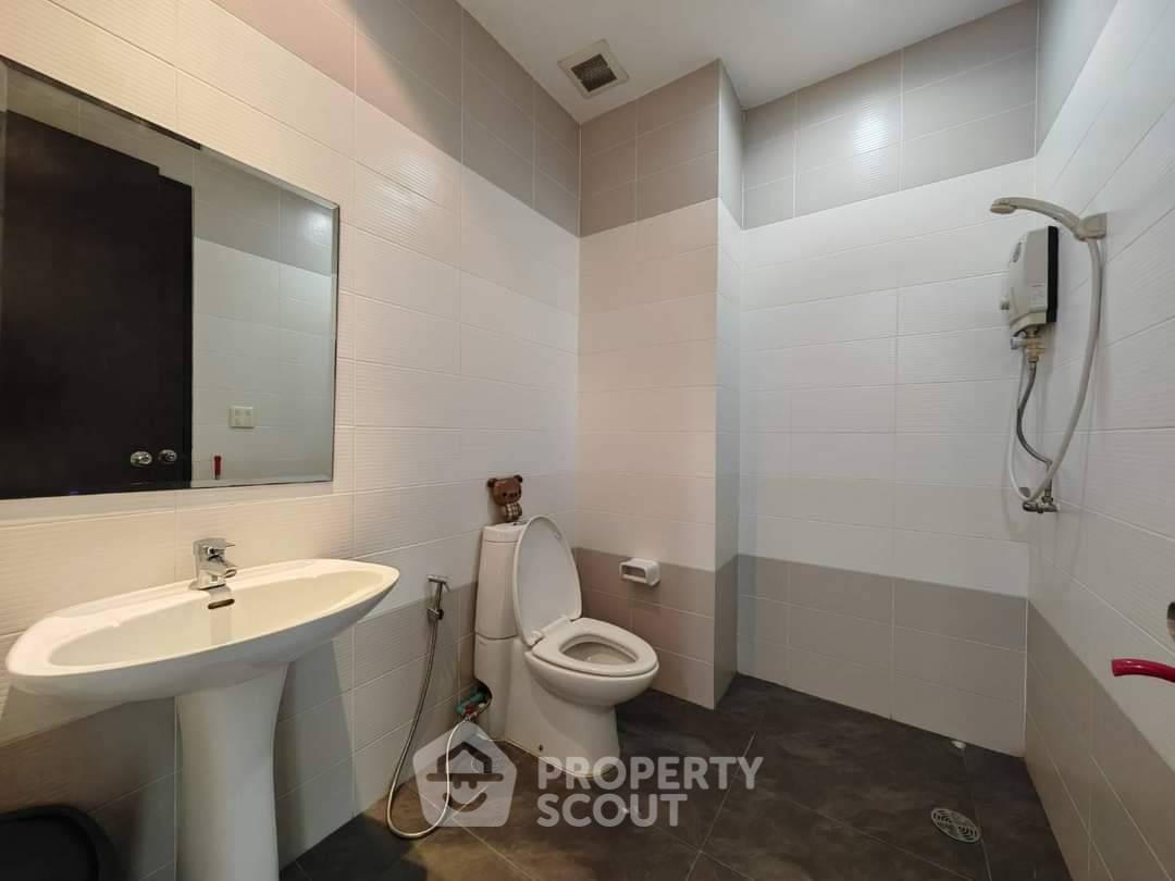 รูป คอนโด 2-ห้องนอน ที่ ซิตี้ สมาร์ท สุขุมวิท18 ใกล้ BTS อโศก (ID 1794748) - รูปที่ 14/14