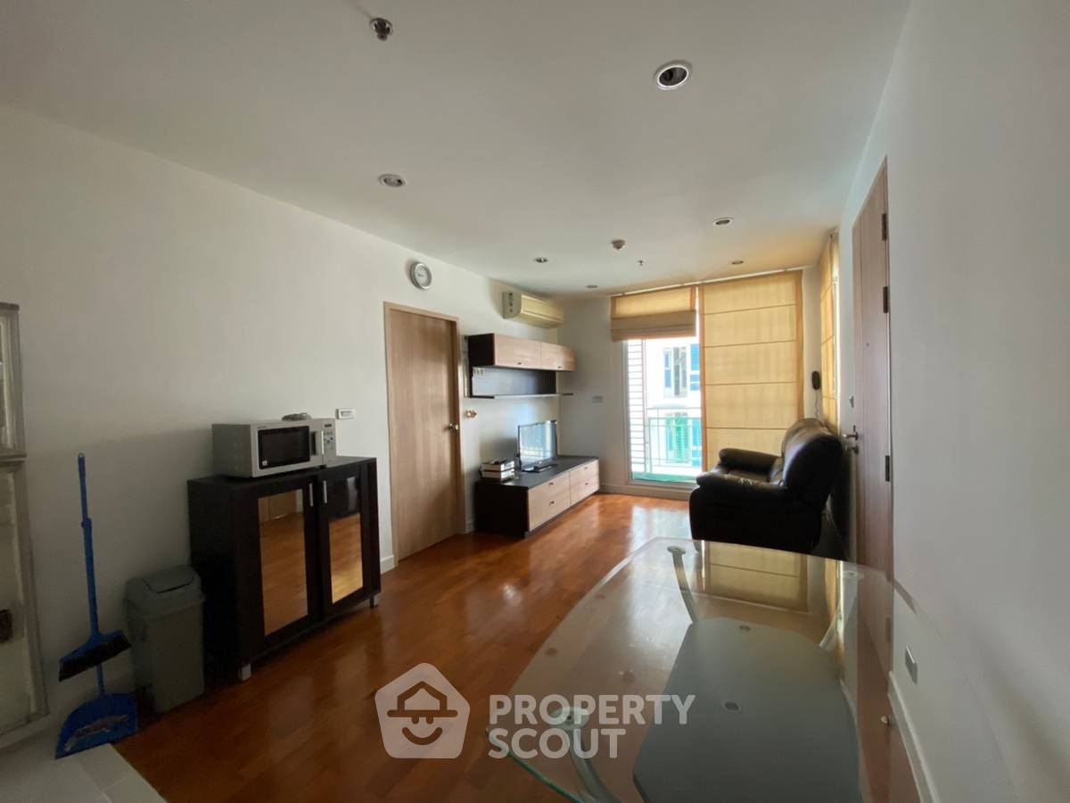 รูป คอนโด 1-ห้องนอน ที่ บ้านสิริ สีลม คอนโดมิเนียม ใกล้ BTS สุรศักดิ์ (ID 635537) - รูปที่ 6/6