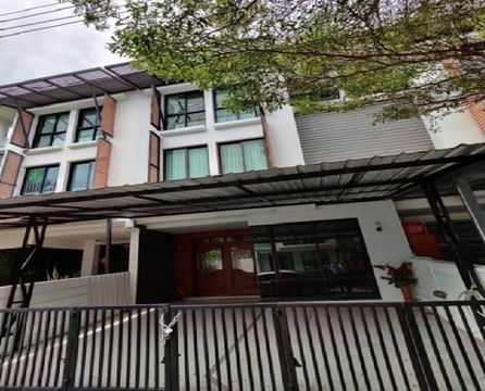 ให้เช่าทาวน์โฮม 3 ชั้น หมู่บ้าน อารียา แมนดารีน่า สุขุมวิท 77 ซอยอ่อนนุช 39 ริมถนนอ่อนนุช เฟอร์นิเจอร์ครบ อยู่อาศัย หรือ Home Office