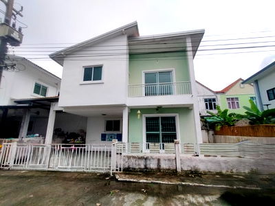 บ้านแฝด ถนนพระองค์เจ้าสาย คลอง 4 : ขายบ้านแฝด หมู่บ้านรัตนวรรณ 2 ลำลูกกา คลอง 4