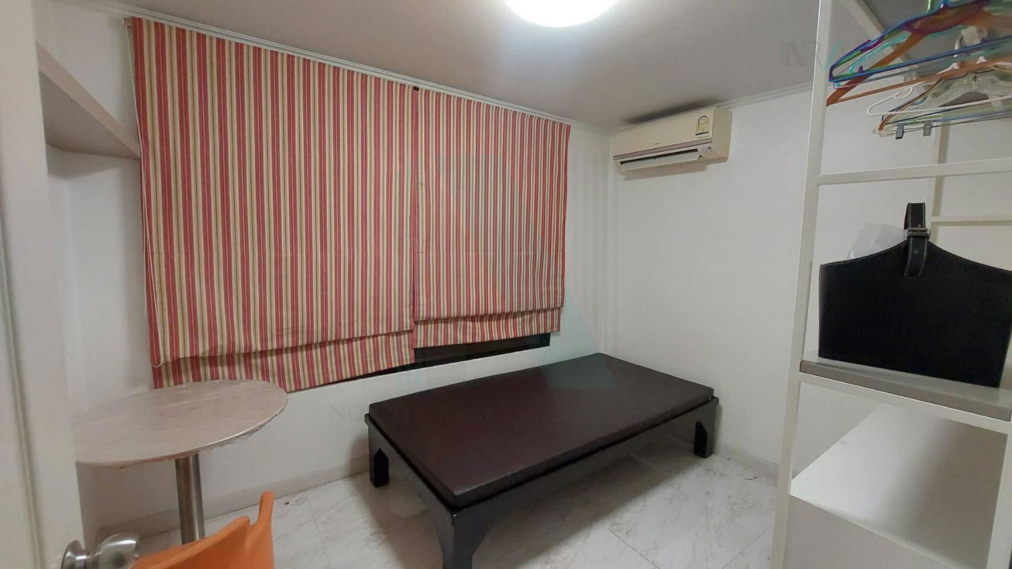 picture ðš For Rent Condo LUMPINI PLACE SUANPLU - SATHORN Building 1, Floor 7,2 bed room, Room size 60 sqm - 2/8