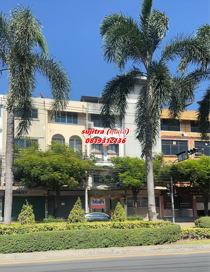 รูป ให้เช่า ตึกแถว 4 ชั้น 16 ตรว. อยู่ติดถนนพัฒนาการ - รูปที่ 1/7