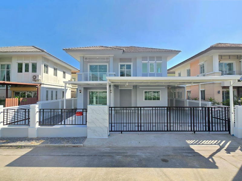 ขายบ้านเดี่ยว : บ้านเดี่ยวรีโนเวทใหม่ 4 นอน! คุ้มที่สุดในโซนคลอง 3 เพียง 3.99 ล้านบาท เนื้อที่เยอะ แต่งใหม่ทั้งหลัง ทำเลดีใกล้บิ๊กซี & ตลาดจัมโบ้ เดินทางสะดวกมาก