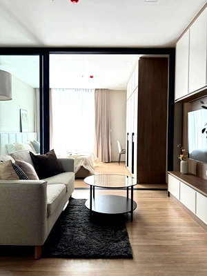 Condos for rent : Condo for Rent at XT Phayathai (D6901002)