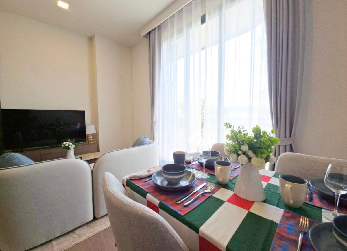Brand new condominium Two-Bedroom garden view for rental near Bangtao Beach and boat avenue, Phuket