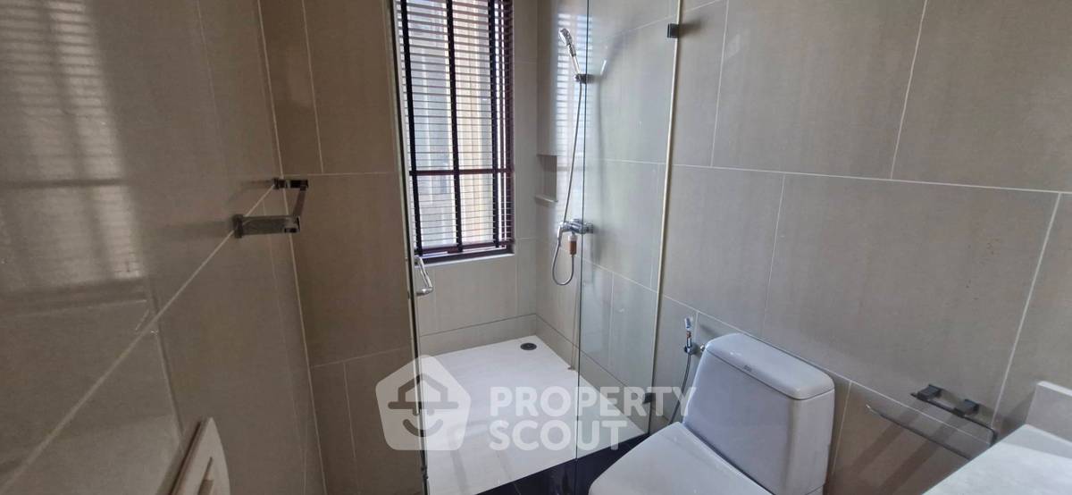 รูป คอนโด 3-ห้องนอน ที่ ดิ เอ็มโพริโอ เพลส ใกล้ BTS พร้อมพงษ์ (ID 1430527) - รูปที่ 10/19