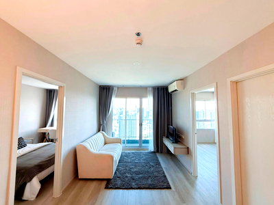 Condos for rent : For Rent Condo ELIO SATHORN-WUTTHAKAT Building 1, Floor 35,2 bed room, Room size 60 sqm