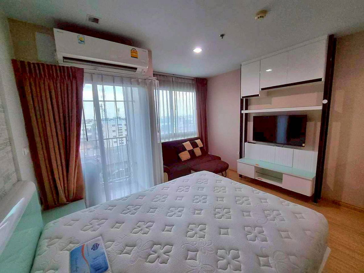 รูป คาซ่า รัชดา ราชพฤกษ์ 26 ตร.ม. เฟอร์บิ๊วอิน เครื่องใช้ไฟฟ้าครบ มีเครื่องซักผ้า แอร์ใหม่ พร้อมเข้าอยู่ สภาพดี ชั้น 7 ทิศใต้ ลมแรง - รูปที่ 2/25