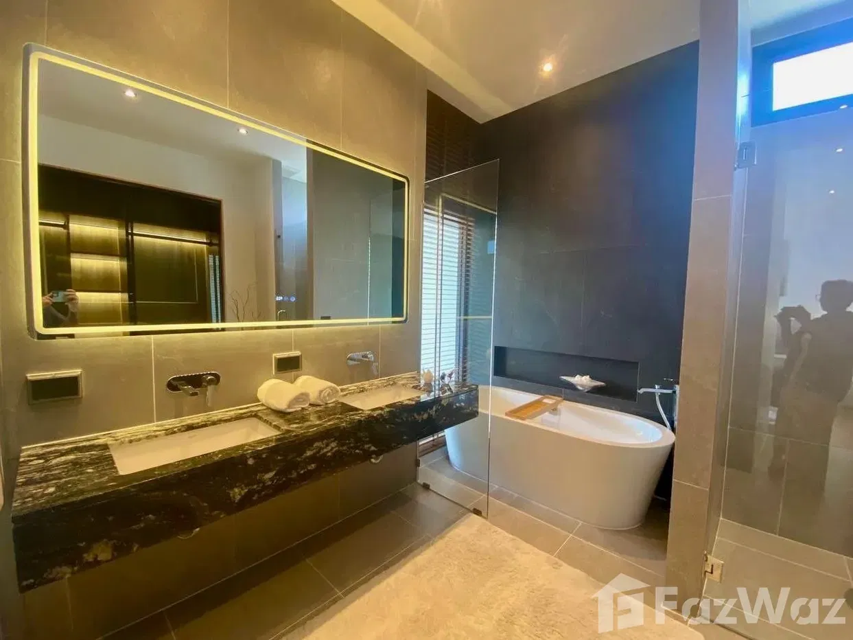 picture 3 Bedroom Villa for sale in Pa Khlok, Phuket 5864887 - 33/36