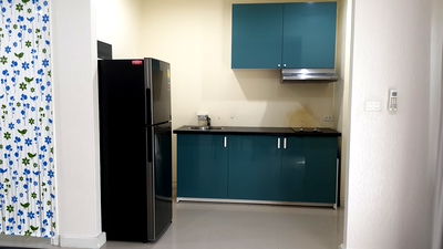 เช่าทาวน์โฮม อาคารจัสมิน : เช่า / ขาย ทาวน์โฮม 3 ชั้น ติดทางด่วนและรถไฟฟ้าและมีพื้นที่สวนหลังบ้าน