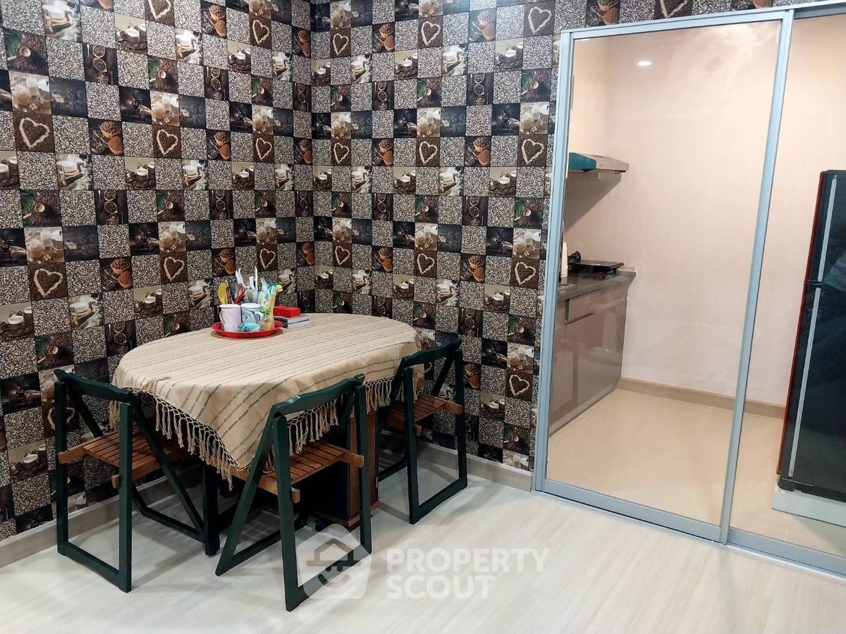 picture 2-BR Condo at Supalai Veranda Phasi Charoen Station near MRT Phasi Charoen (ID 2522434) - 4/8