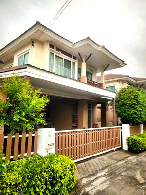 บ้านเดี่ยว วิทยาลัยการสาธารณสุขสิรินธรชลบุรี : ขายบ้านเดี่ยวมือสอง หมู่บ้านมณีรินทร์ เพลส สุขุมวิท เสม็ด ชลบุรี 