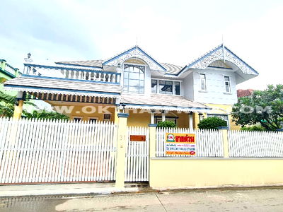 Houses for sale Crystal Design Center : House Ladprao Subdistrict, Bang Kapi District, Bangkok