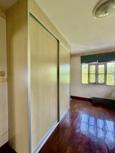 3-bed house for sale, 380 sqm, 115 sq wah, Narasiri Phahol - Watcharapol