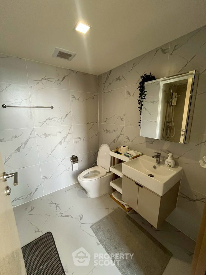 รูป คอนโด 1-ห้องนอน ที่ ณ รีวา เจริญนคร ใกล้ BTS โพธิ์นิมิตร (ID 2521701) - รูปที่ 6/10