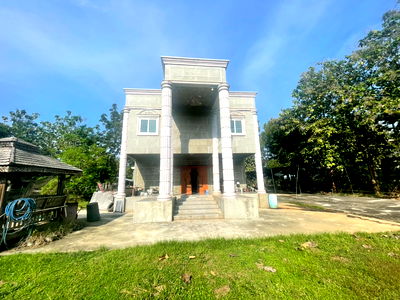 Land for sale Muang Uttaradit Uttaradit : Land for sale in Uttaradit, 20 rai 1 ngan 71 square wah.