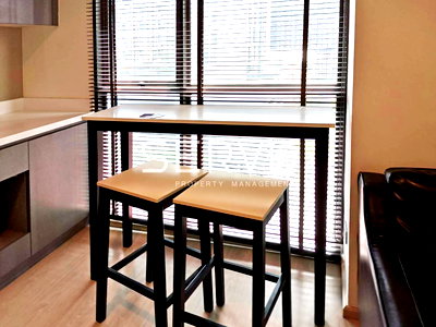 คอนโดให้เช่า : 🔥ห้องมุม 1นอน ราคาดีมาก ห้องแต่งสวย เฟอร์แน่น เครื่องใช้ไฟฟ้าครบ พร้อมอยู่ คอนโดทำเลดีๆ เดินทางง่าย ใกล้ MRT พระราม 9 @  Rhythm Asoke 2