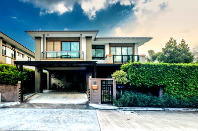 Houses for rent Anya Thani Industrial Estate (Gemopolis) : Fully Furnished 2-Storey Detached House, Corner Unit, Near Suvarnabhumi Airport & Mega Bangna