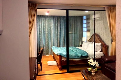 Condos for rent Shrewsbury International School : Noble Revo                  Silom