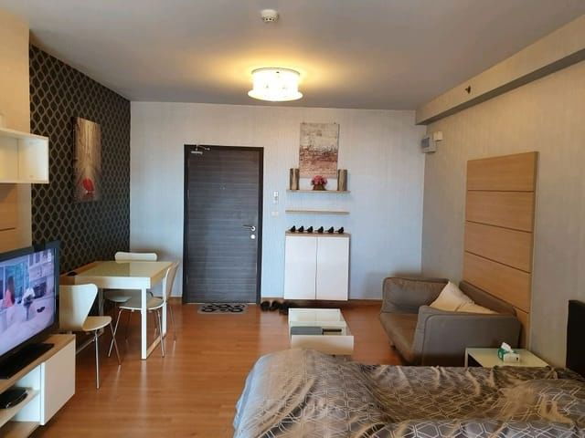 picture Condo for Rent: Supalai Park Ekkamai–Thonglor Near BTS Ekkamai - 1/4