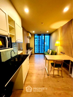 คอนโดให้เช่า : คอนโด 1 ห้องนอน 36 ตร.ม. ที่ Noble Recole Sukhumvit 19 ใกล้ MRT สุขุมวิท 400 ม. (ID 2522196)