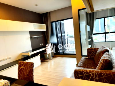 เช่าคอนโด โฮมโปร พระราม 3 : 🏢🏢ให้เช่า Urbano Absolute Sathorn-Taksin 1 ห้องนอน 38 ตร.ม. ห้องสวย เฟอร์ครบ ✅✅